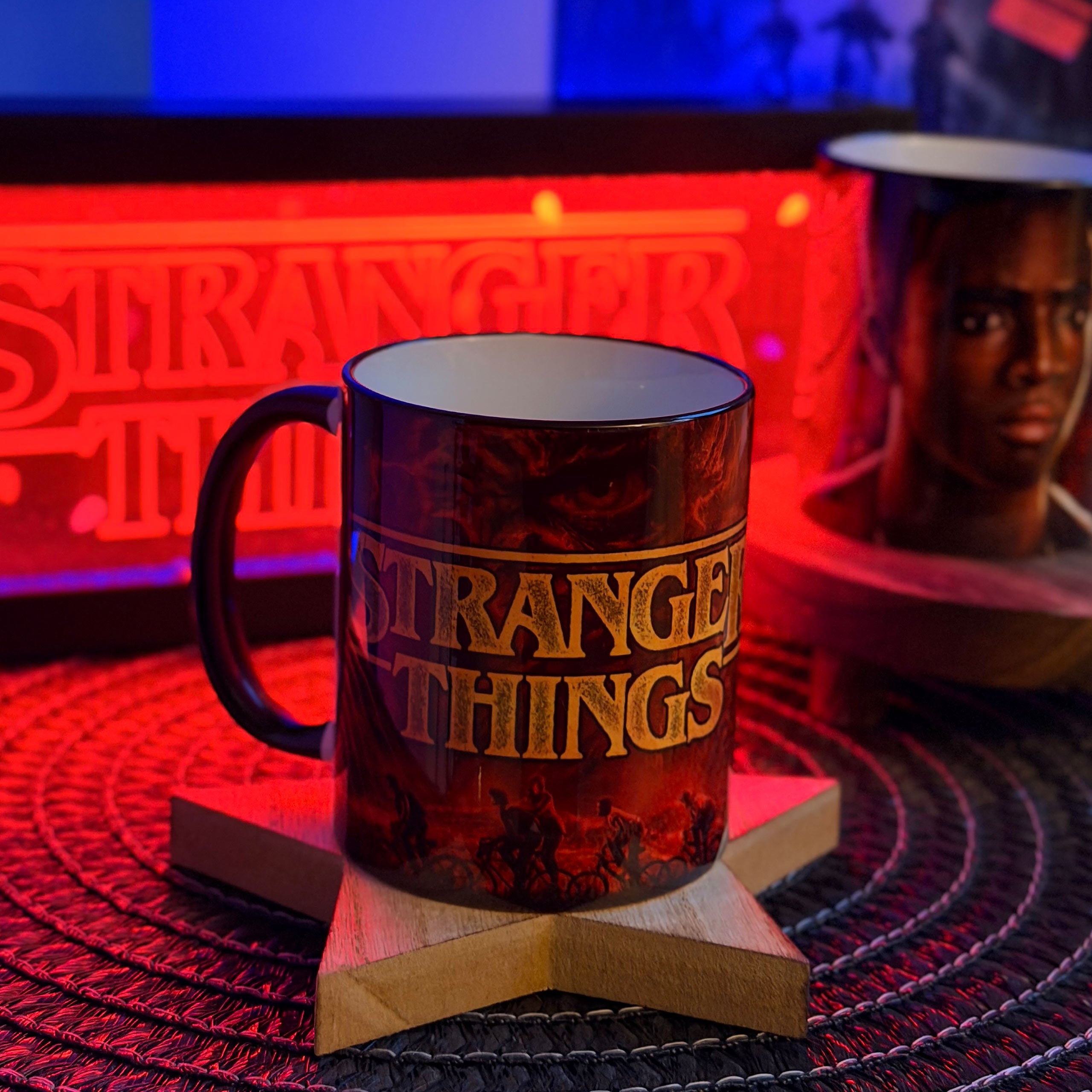 Zdjęcie produktu Kubek Nancy - Stranger Things Finałowy Sezon