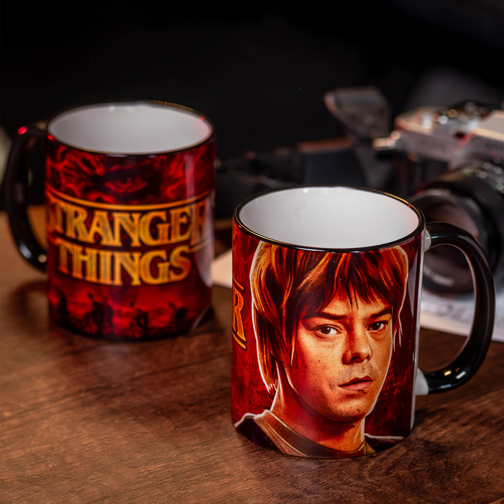 Zdjęcie produktu Kubek Jonathan - Stranger Things Finałowy Sezon