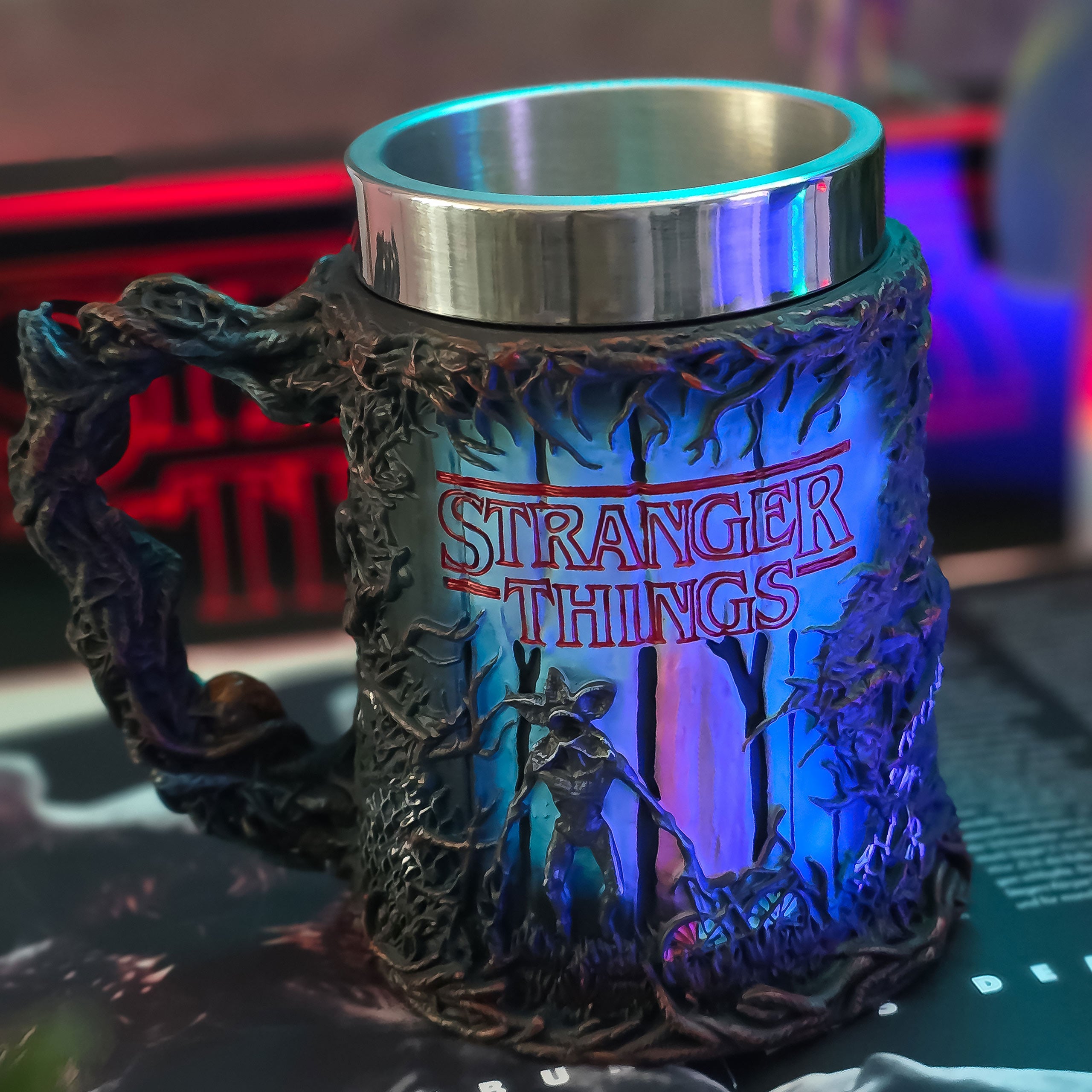 Zdjęcie produktu Stranger Things - Kufel Demogorgon Deluxe