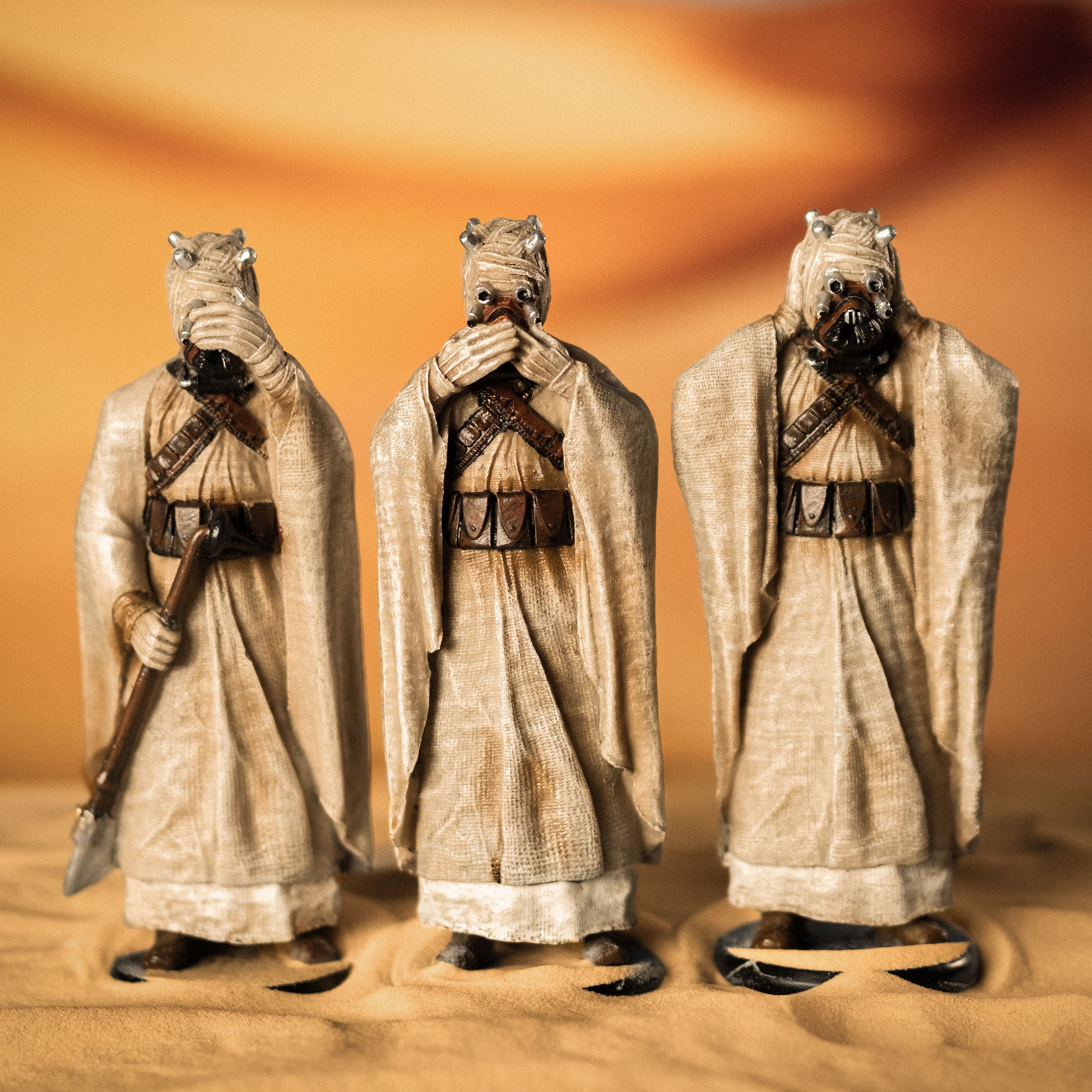 Zdjęcie produktu Original Stormtrooper - Zestaw figurek Three Wise Tusken Raiders