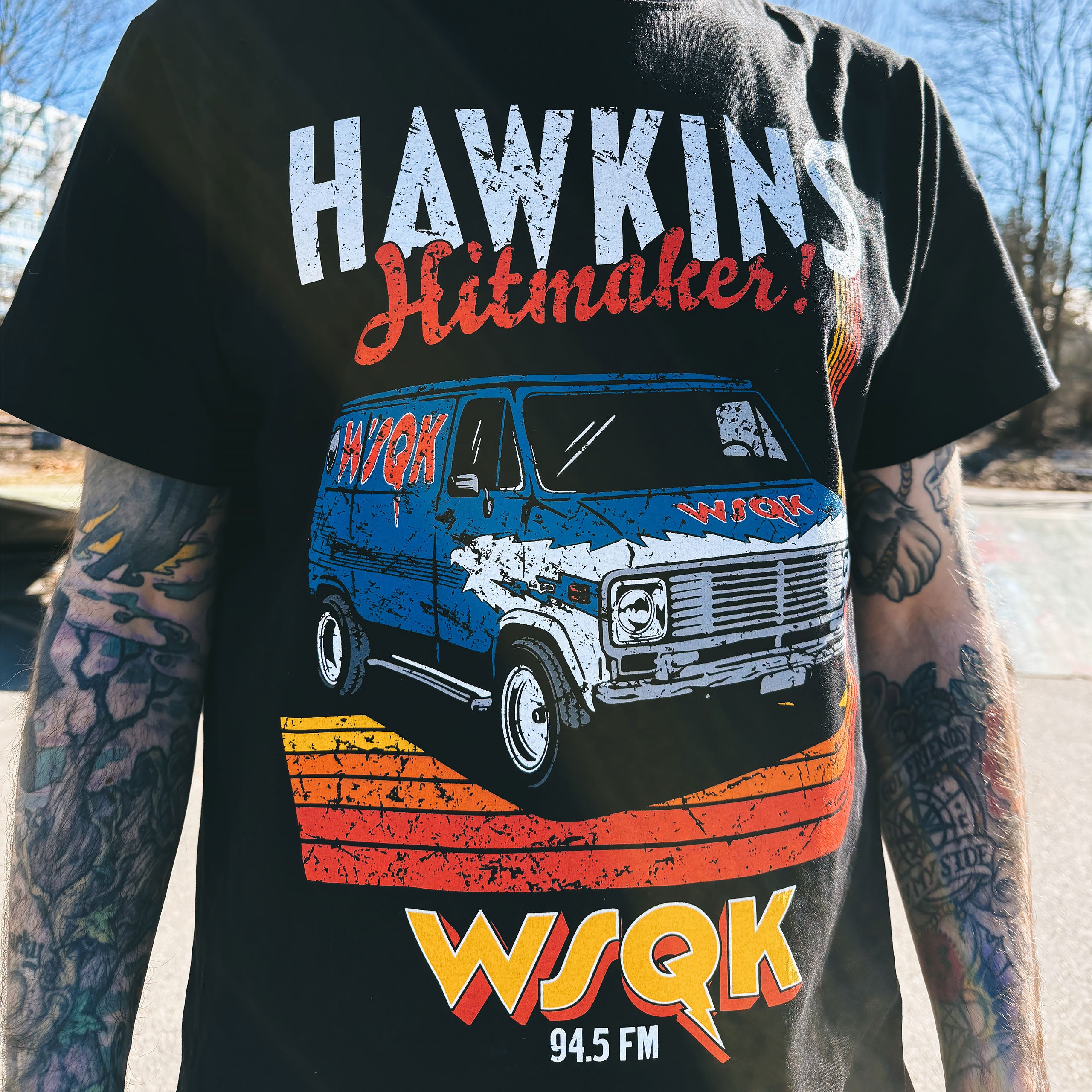 Zdjęcie produktu Stranger Things - T-shirt WSQK Hawkins Hitmaker