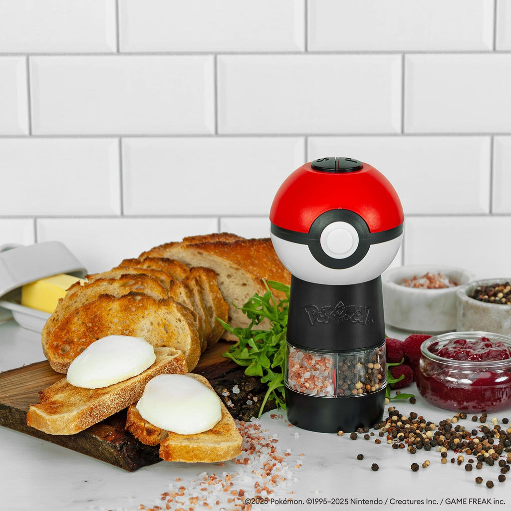 Product image Pokémon - Poké Ball Electric Salt & Pepper Mill