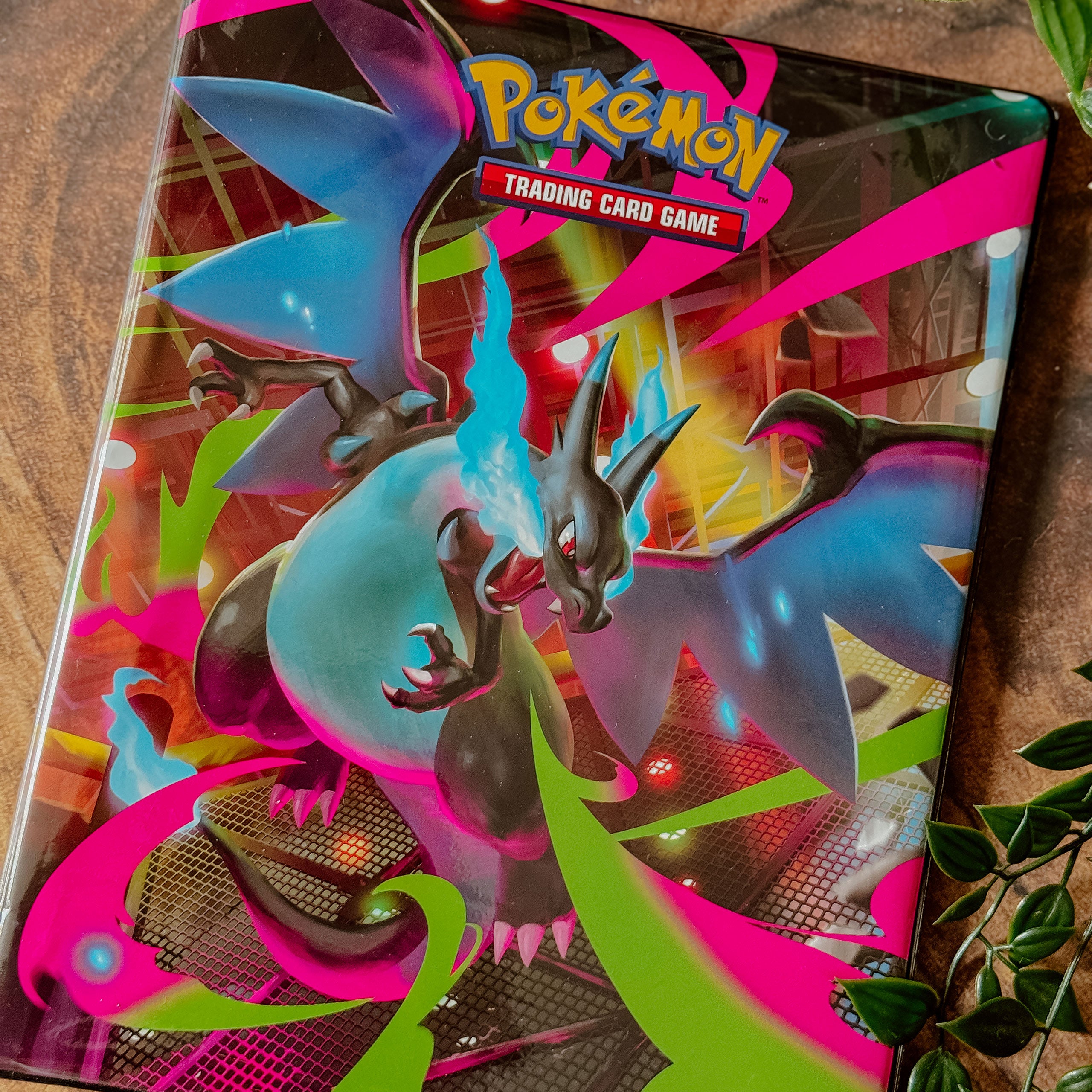 Zdjęcie produktu Pokémon - Album na karty Fatal Flames Mega Ewolucja