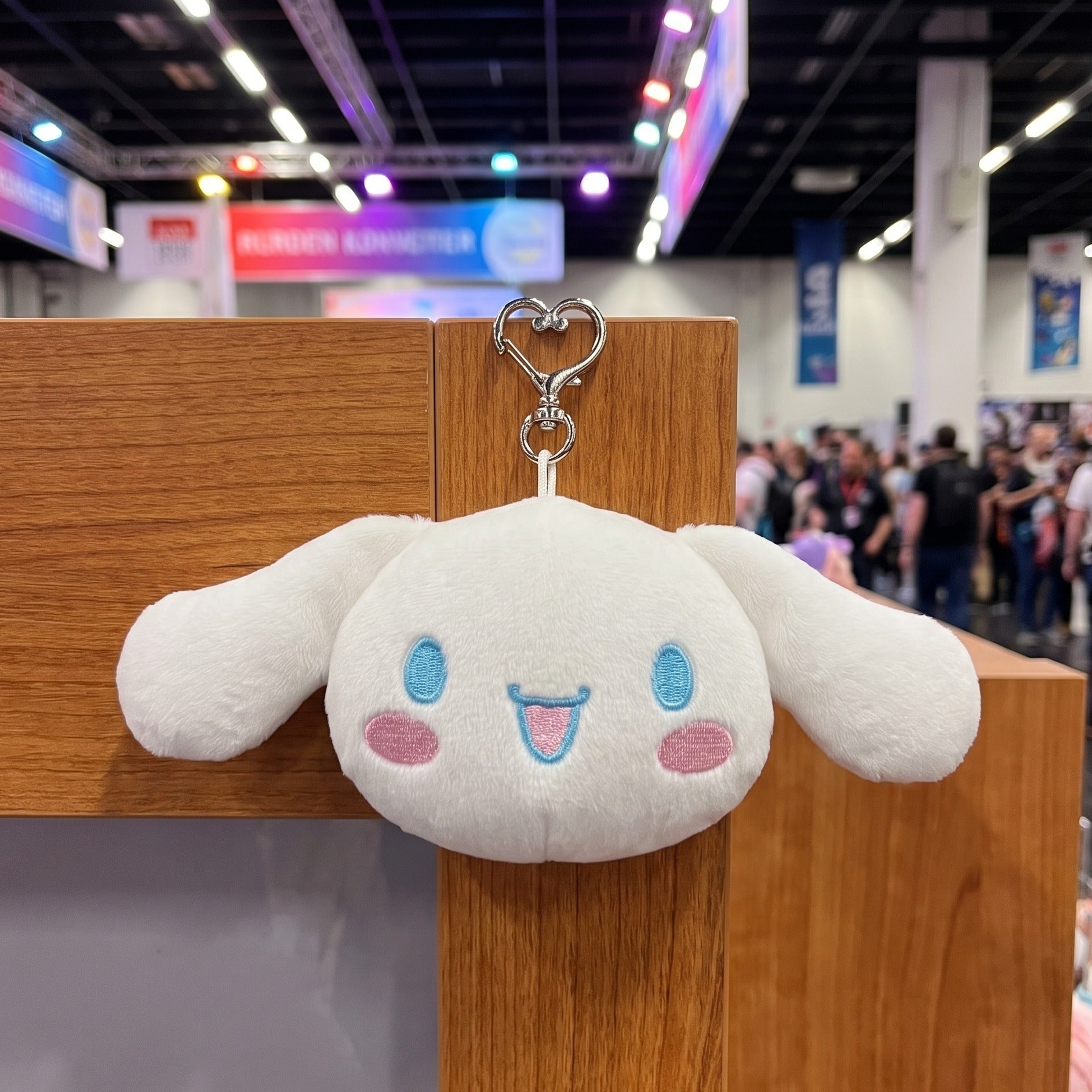 Zdjęcie produktu Hello Kitty - Brelok pluszowy Cinnamoroll
