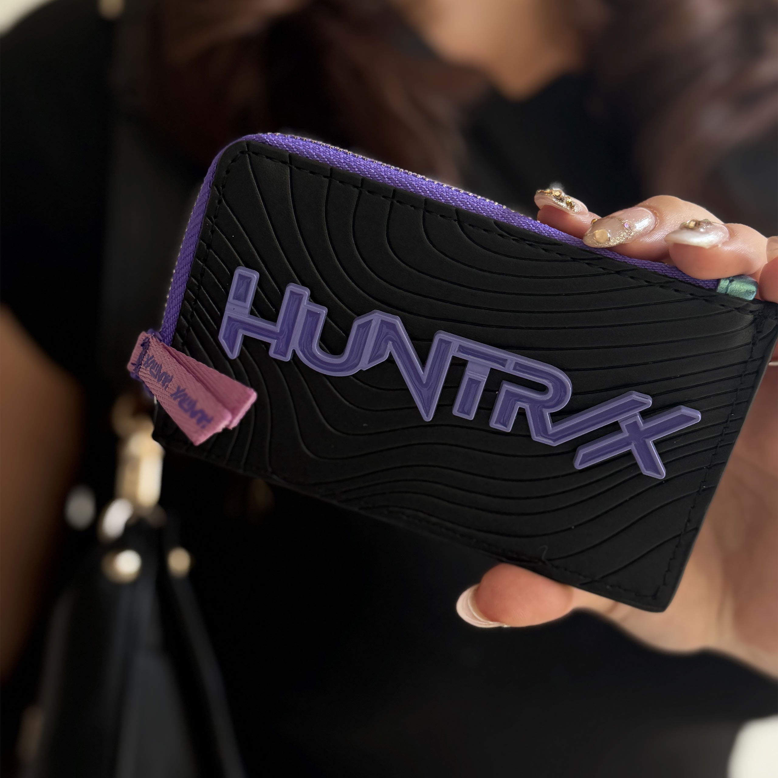 Zdjęcie produktu KPop Demon Hunters - Etui na karty Huntrix