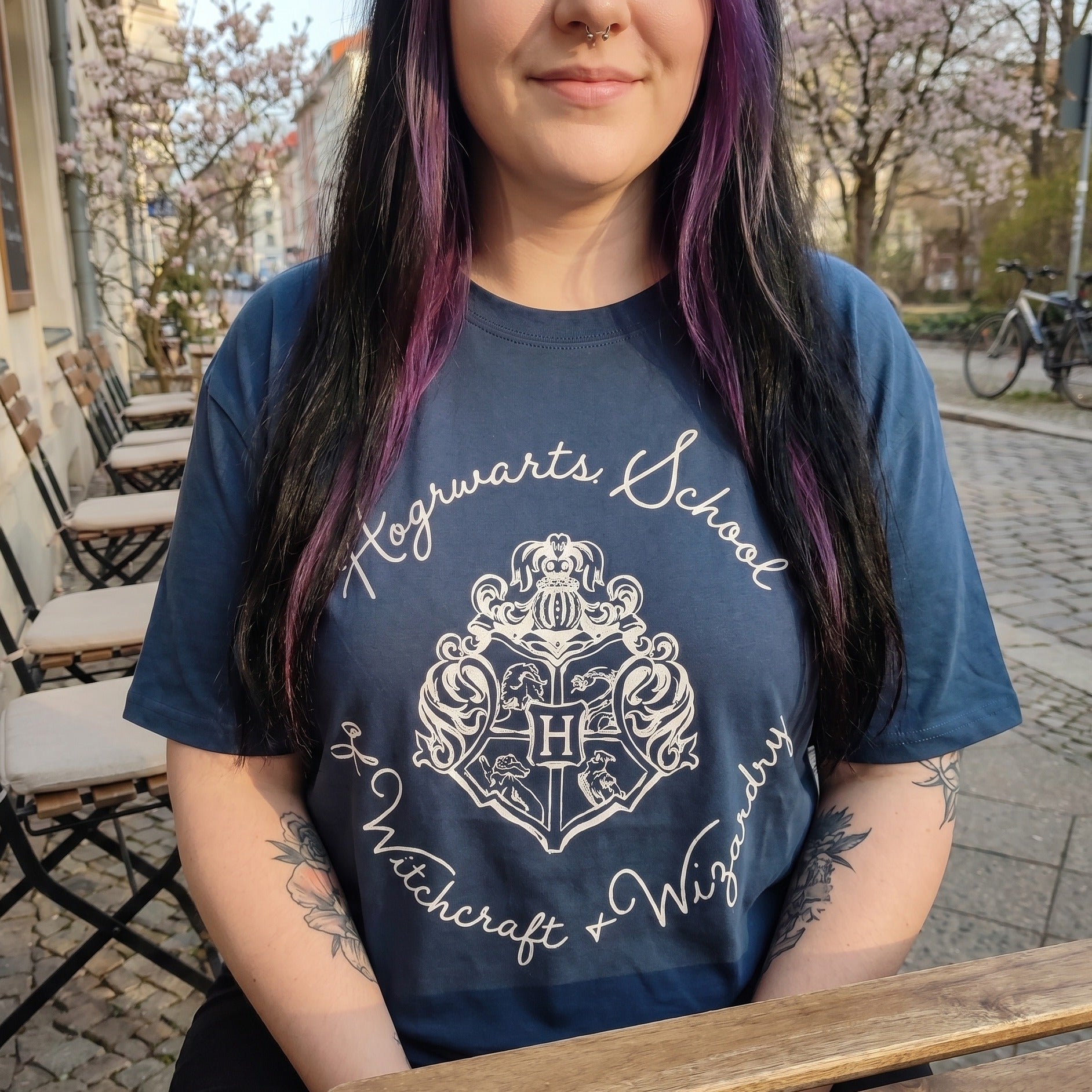 Product image Hogwarts Crest T-Shirt Blue - Harry Potter