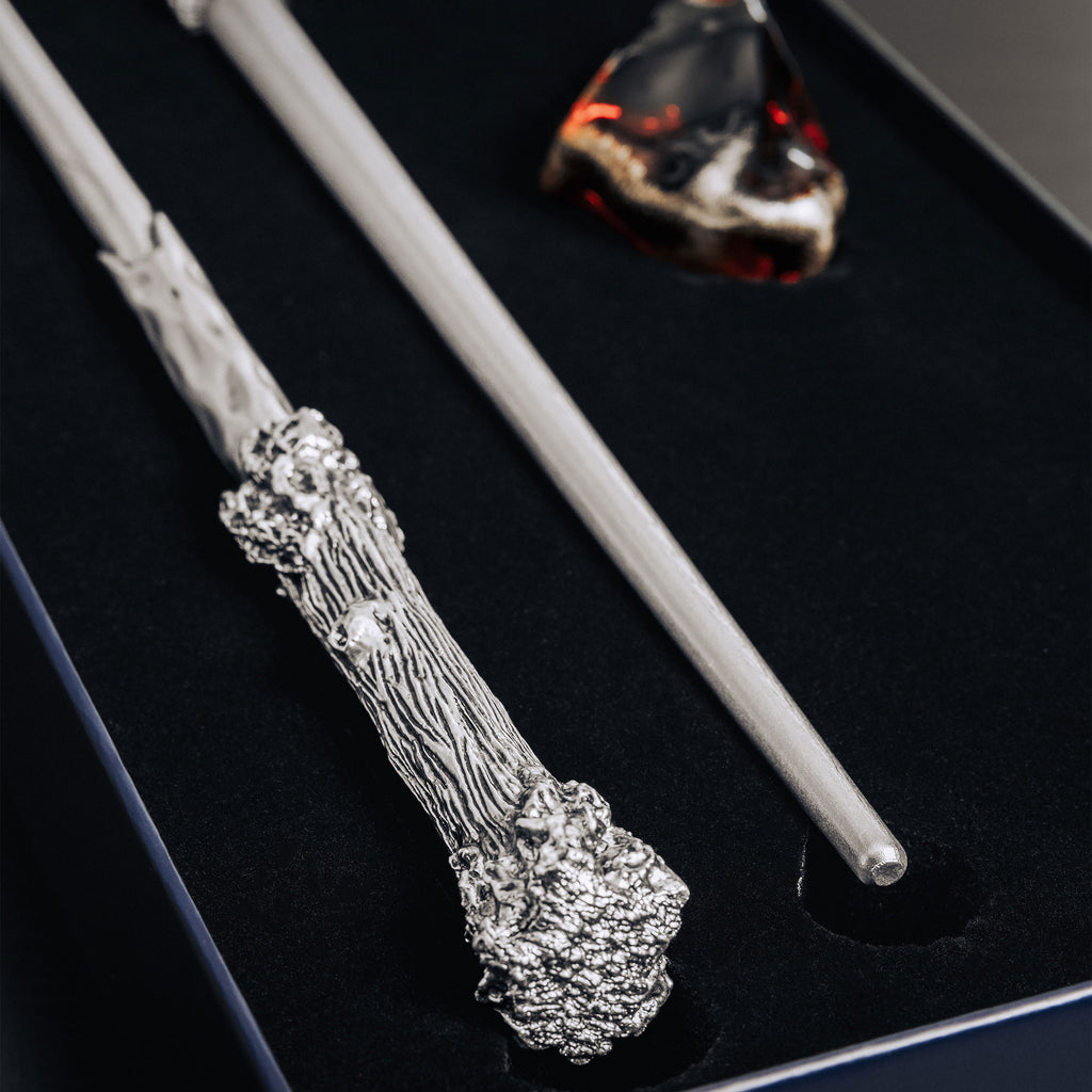 Zdjęcie produktu Harry Potter - Zestaw 2 różdżek i replika Kamienia Filozoficznego Zestaw prezentowy 25th Anniversary