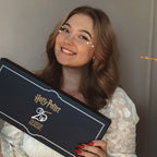 Zdjęcie produktu Harry Potter - Zestaw 2 różdżek i replika Kamienia Filozoficznego Zestaw prezentowy 25th Anniversary