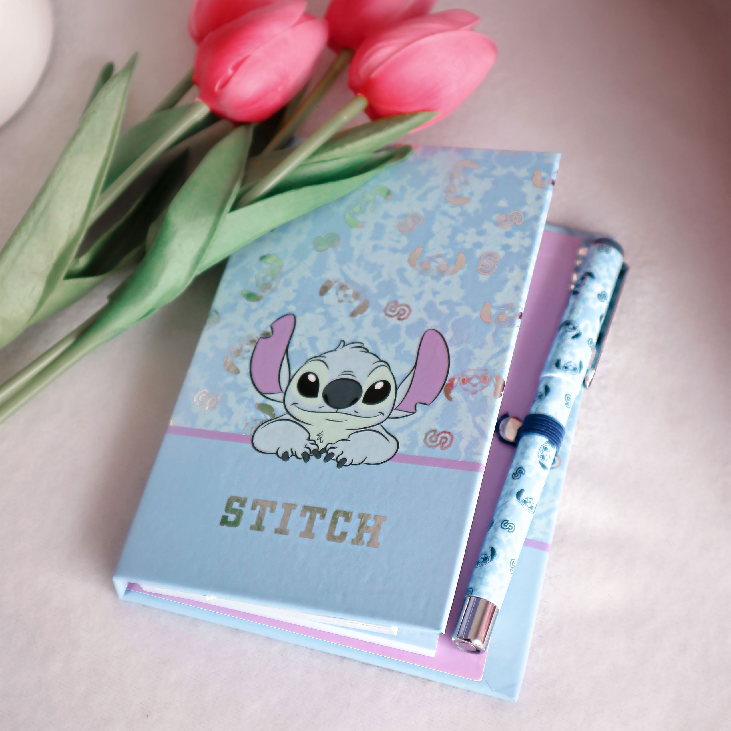 Zdjęcie produktu Zestaw notesów Stitch z długopisem - Lilo & Stitch