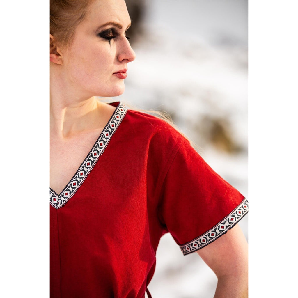 Product image Medieval Viking Tunic Matilda red