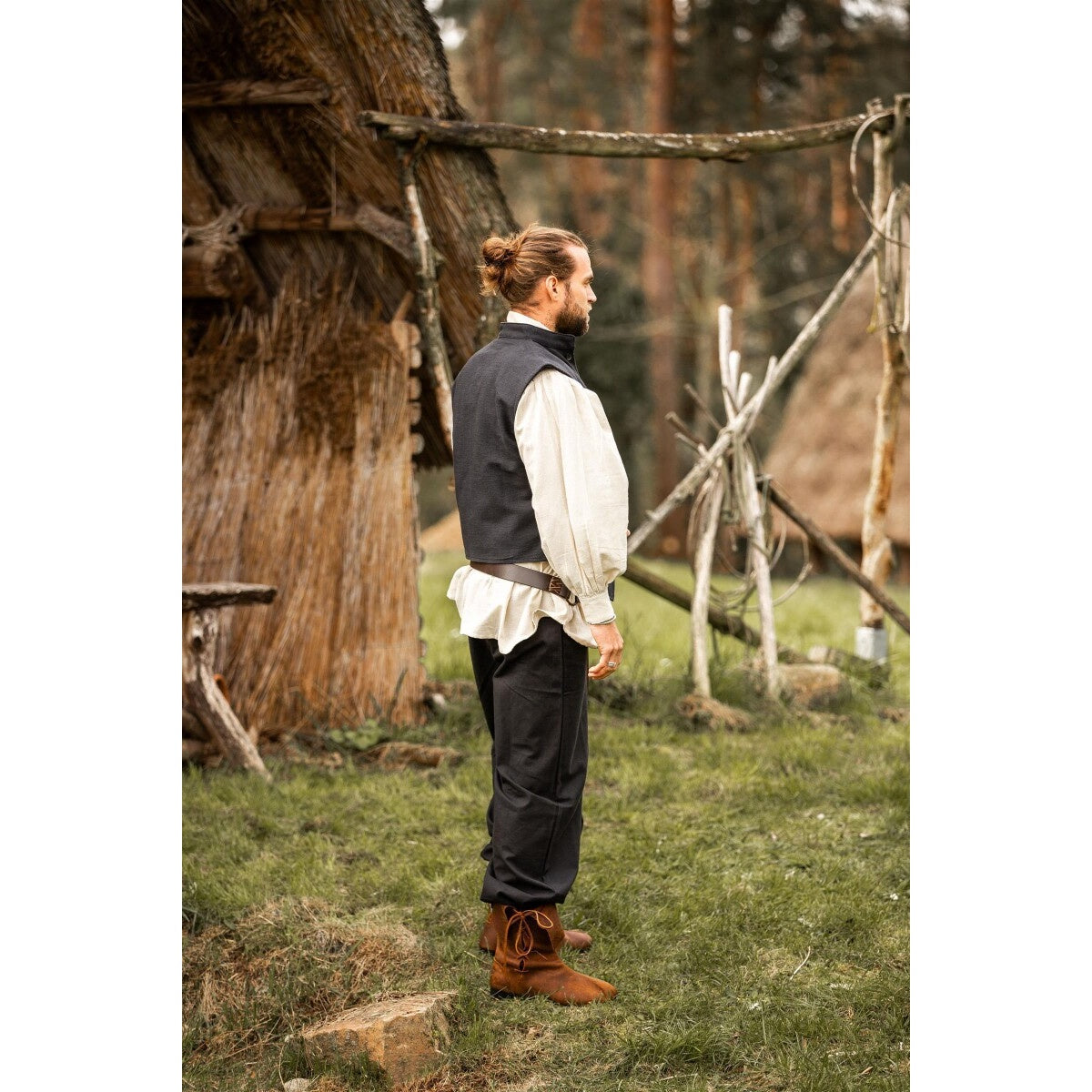 Product image Medieval Vest Irvin black