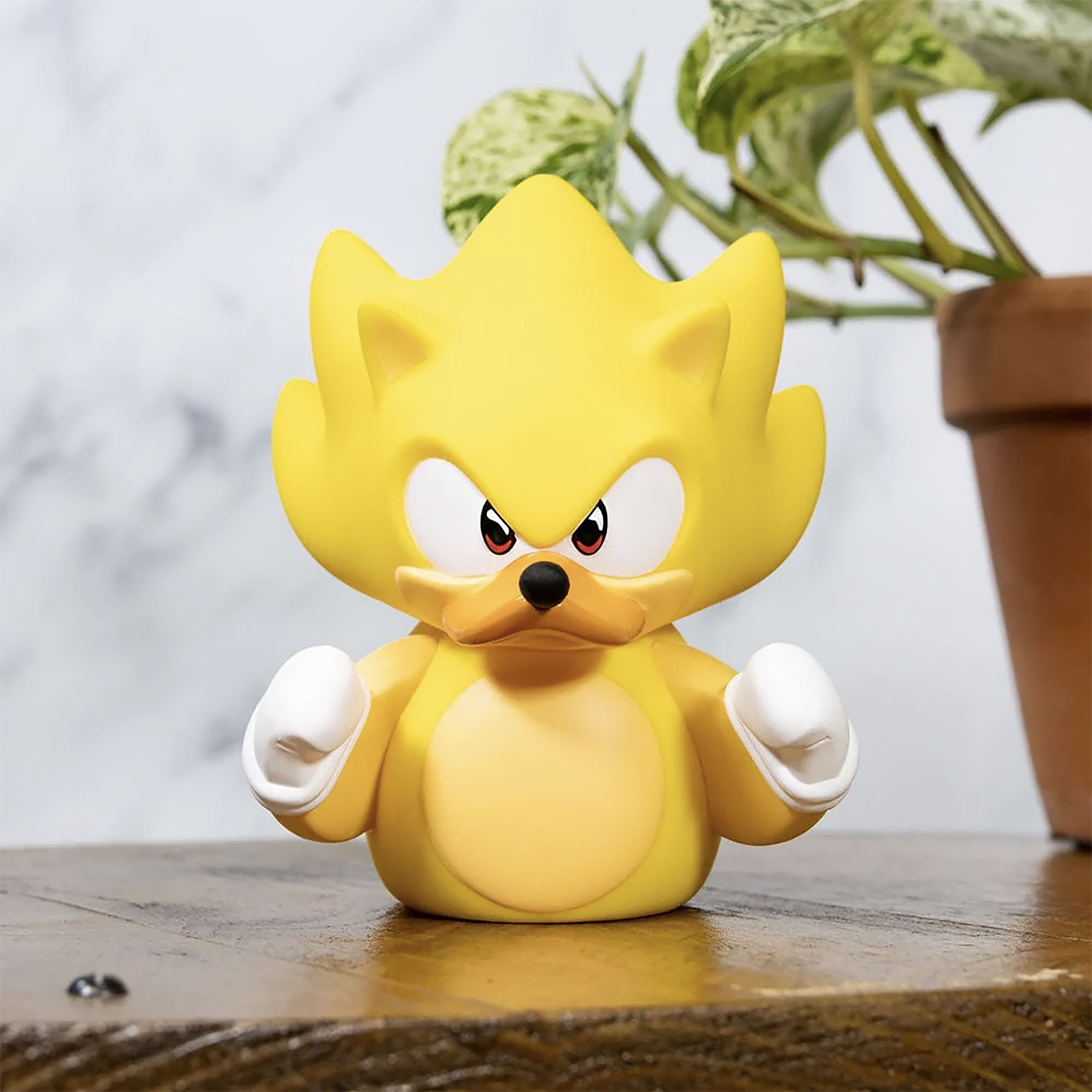 Zdjęcie produktu Sonic the Hedgehog – dekoracyjna kaczka Super Sonic TUBBZ