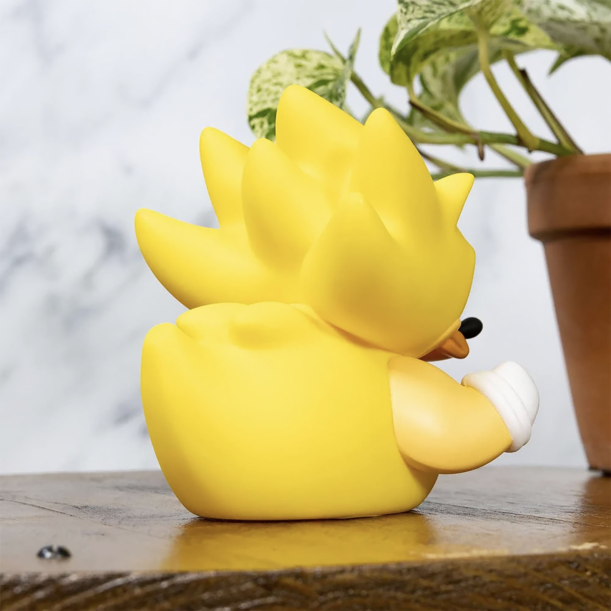 Zdjęcie produktu Sonic the Hedgehog – dekoracyjna kaczka Super Sonic TUBBZ