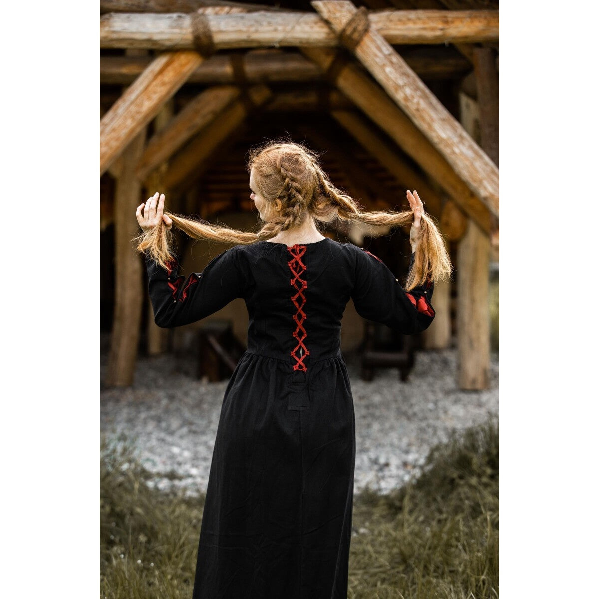 Product image Medieval Dress Medusa black-red