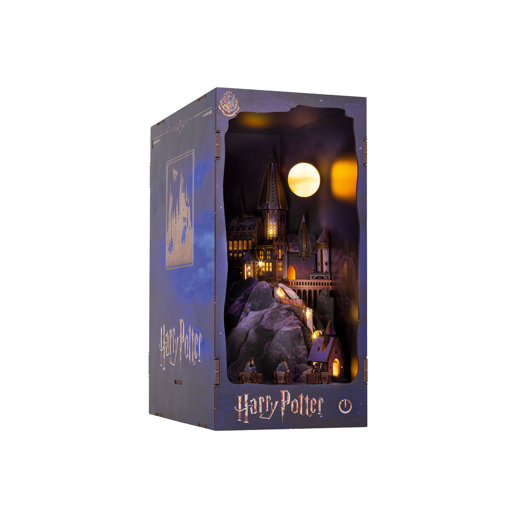 Zdjęcie produktu Harry Potter - drewniany model Nook Zamku Hogwart