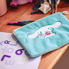 Zdjęcie produktu Hello Kitty & Friends - pluszowa kosmetyczka Cinnamoroll