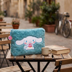 Zdjęcie produktu Hello Kitty & Friends - pluszowa kosmetyczka Cinnamoroll