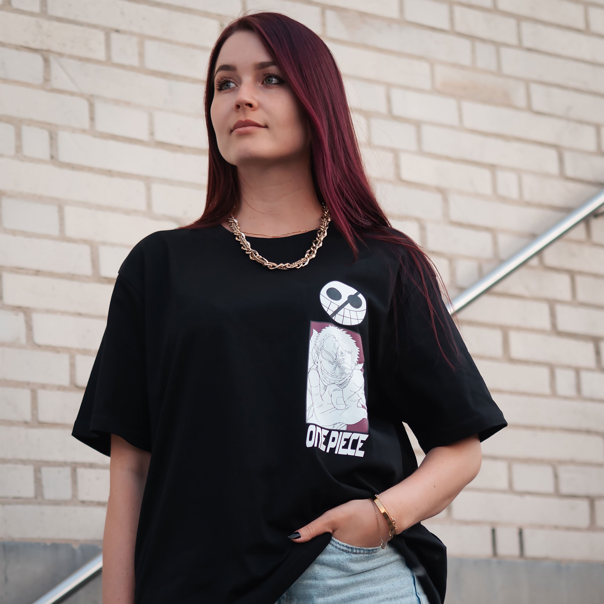 Product image One Piece - Don Quixote Doflamingo Oversize T-Shirt Black