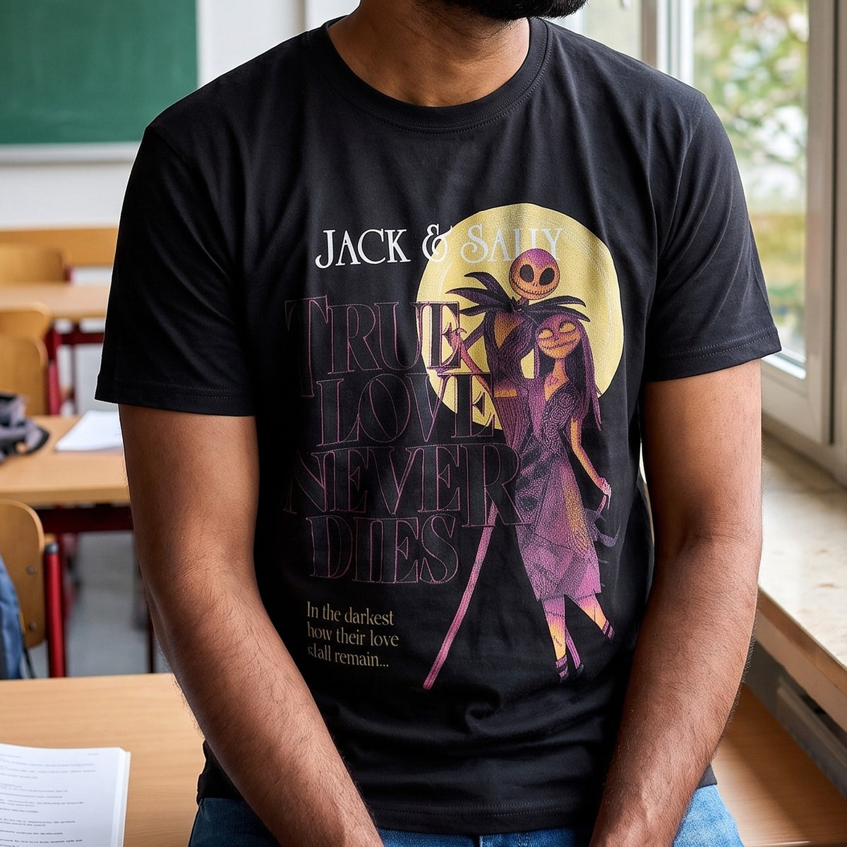 Zdjęcie produktu Miasteczko Halloween - czarny T-shirt True Love Never Dies