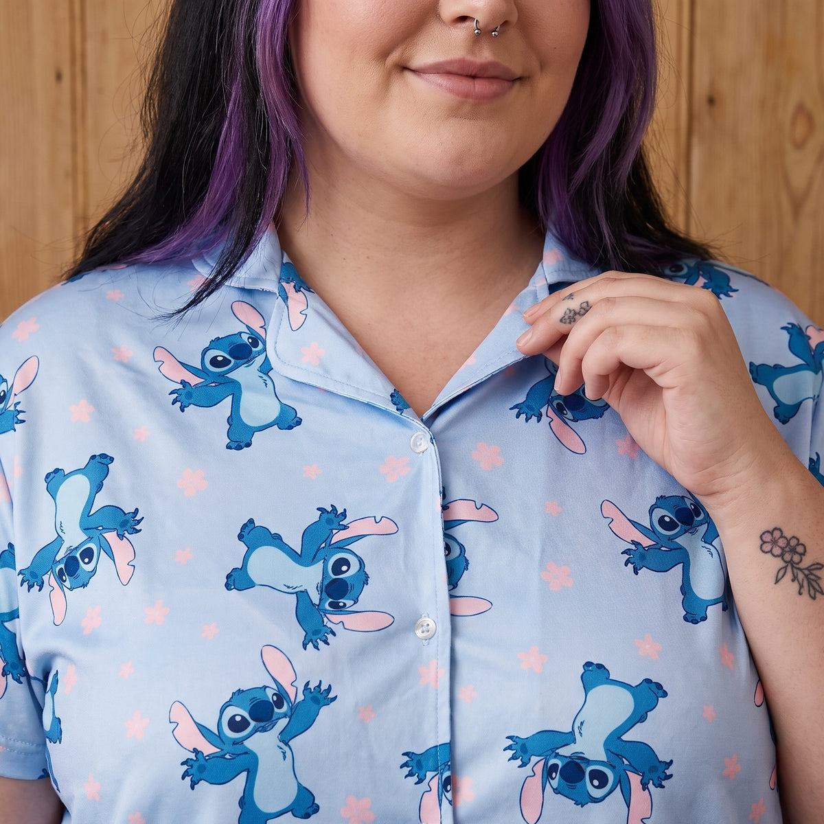 Zdjęcie produktu Krótka piżama damska Stitch - Lilo & Stitch
