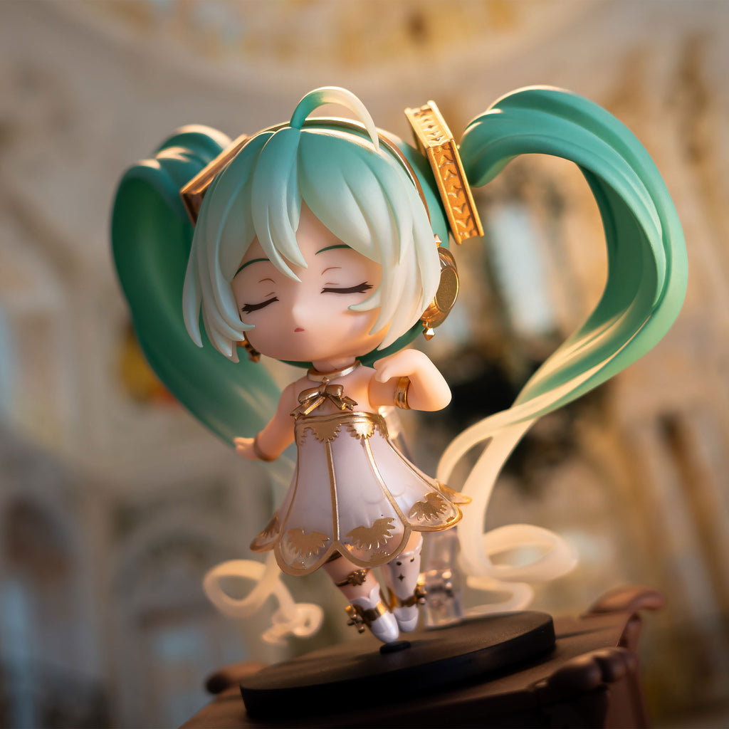 Zdjęcie produktu Figurka Nendoroid Miku Symphony 5th Anniversary – Hatsune Miku