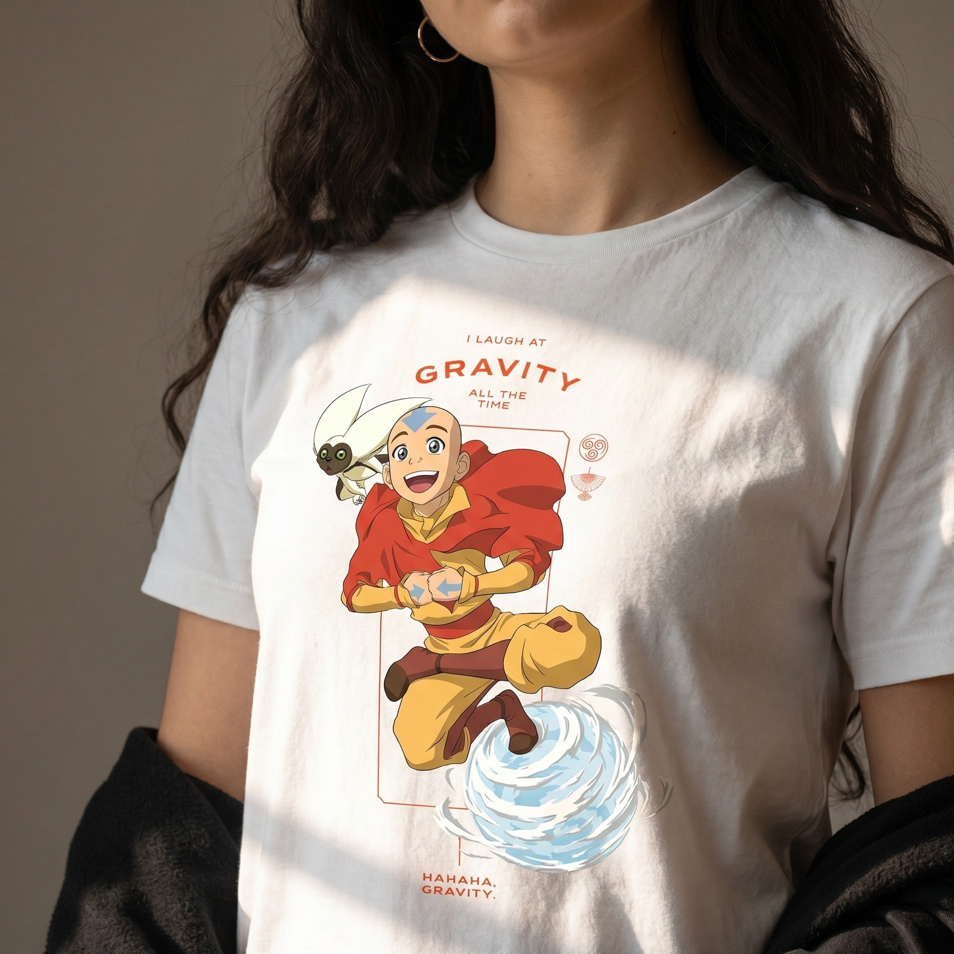Zdjęcie produktu Avatar – koszulka Aang Laugh at Gravity biała