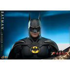Zdjęcie produktu DC Comics: The Flash – Batman (nowoczesny kostium) figurka kolekcjonerska Masterpiece 1:6