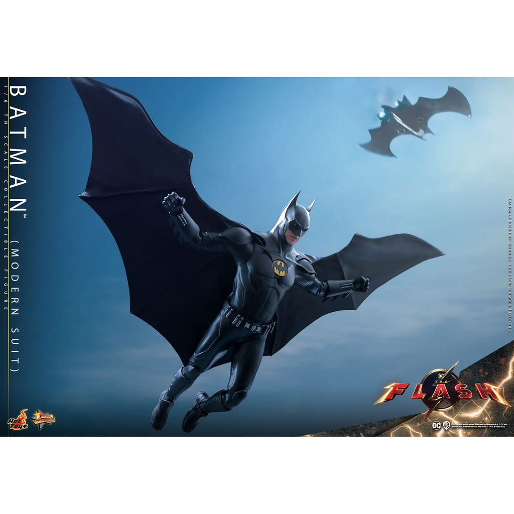 Zdjęcie produktu DC Comics: The Flash – Batman (nowoczesny kostium) figurka kolekcjonerska Masterpiece 1:6
