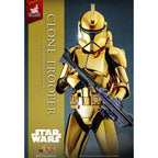 Zdjęcie produktu Star Wars – figurka akcji Clone Trooper 1:6 Gold Chrome Version Exclusive