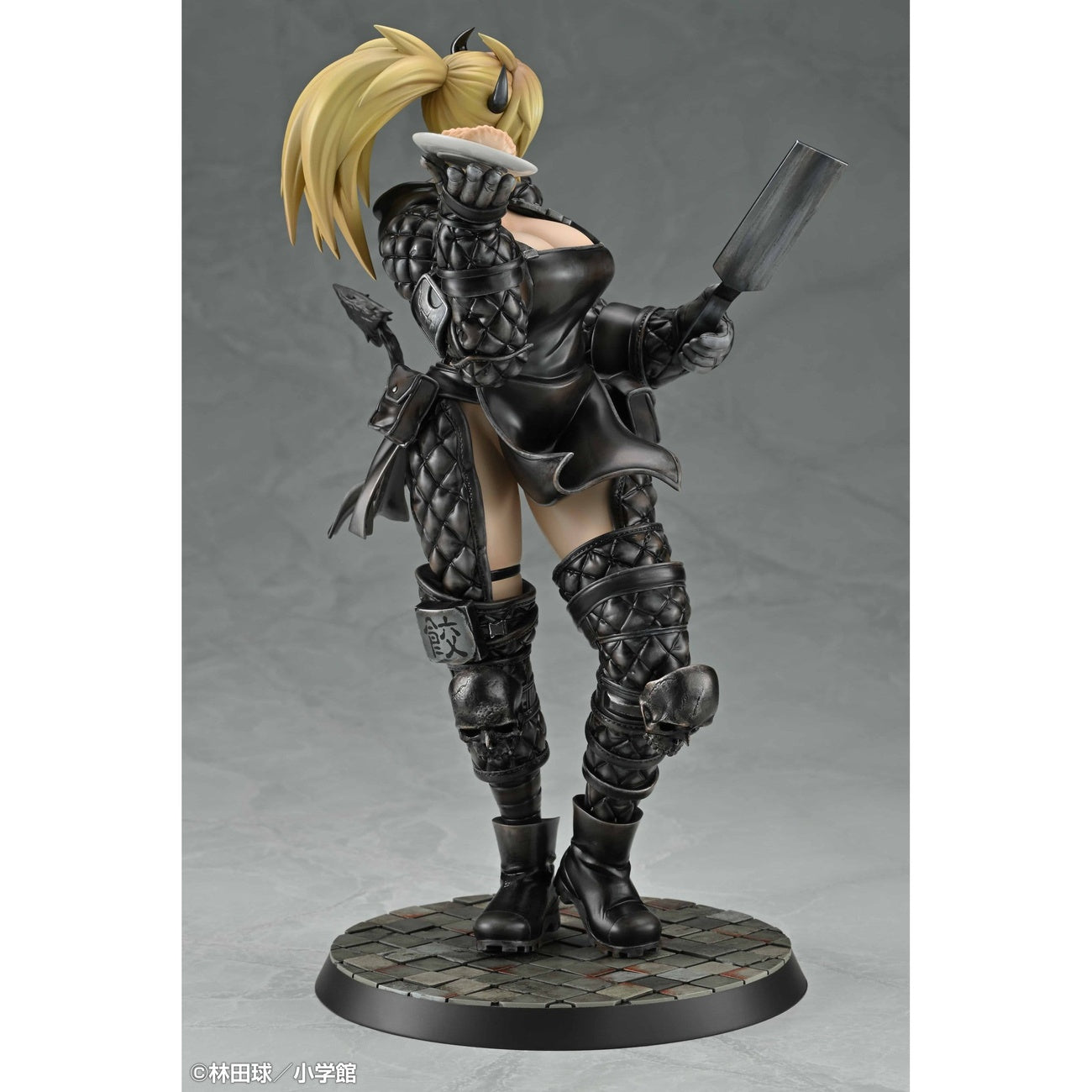 Zdjęcie produktu Dorohedoro - Obracająca się figurka Nikaido Devil Version