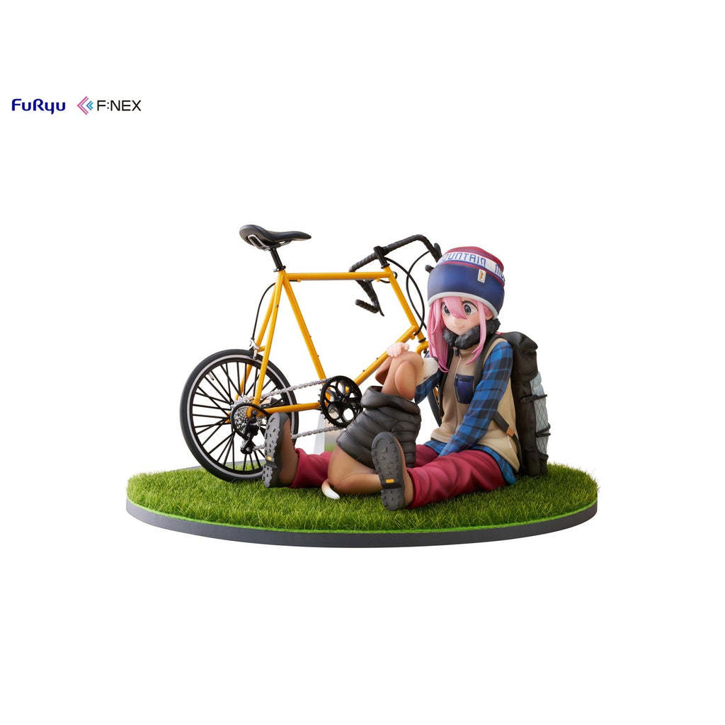 Zdjęcie produktu Laid Back Camp F:NEX Figurka PVC 1/7 Nadeshiko Kagamihara 13 cm
