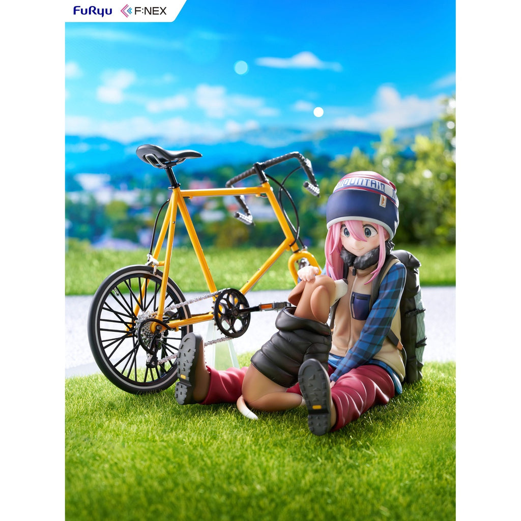Zdjęcie produktu Laid Back Camp F:NEX Figurka PVC 1/7 Nadeshiko Kagamihara 13 cm