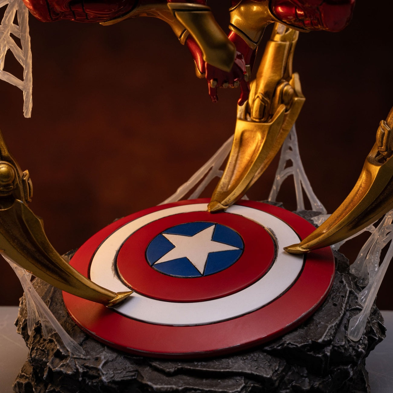 Zdjęcie produktu Marvel Art Scale Deluxe Figura 1/10 Spider-Man Iron Armor Comics (Ekskluzywne wydanie CCXP 2024) 24 cm
