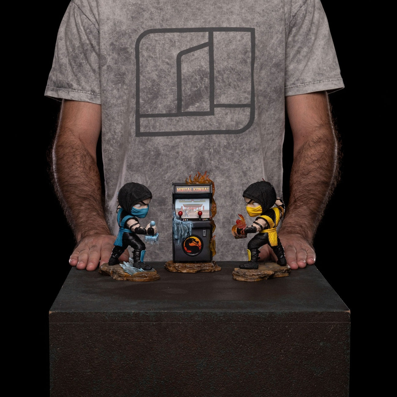 Zdjęcie produktu Mortal Kombat Mini Co. figurki PVC Scorpion vs Subzero Arcade Set 15 cm