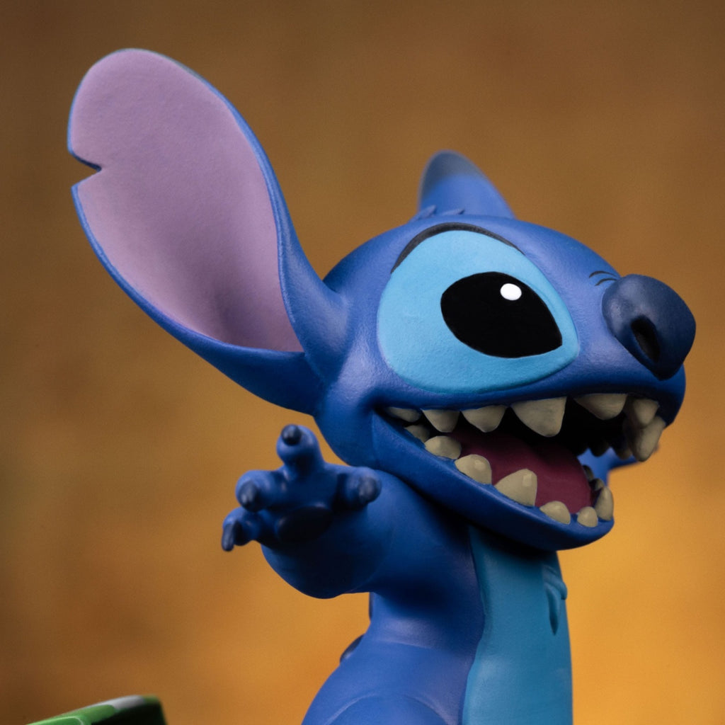 Product image Lilo & Stitch Art Scale Statue 1/10 Stitch 17 cm