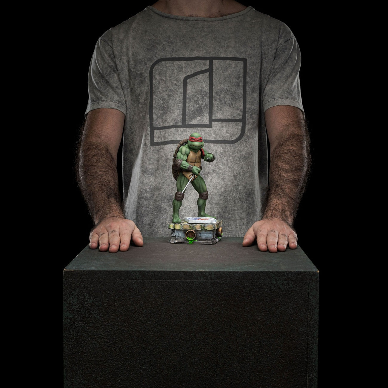 Zdjęcie produktu Teenage Mutant Ninja Turtles Figura Art Scale 1/10 Raphael 21 cm