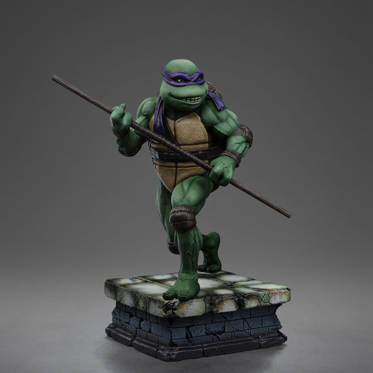 Zdjęcie produktu Teenage Mutant Ninja Turtles Figurka Art Scale 1/10 Donatello 18 cm
