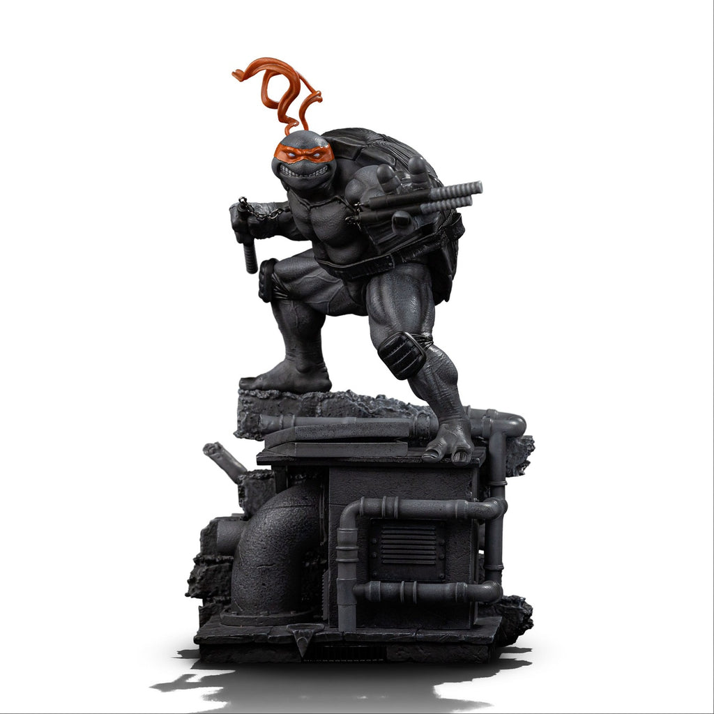 Zdjęcie produktu Teenage Mutant Ninja Turtles Figura Art Scale 1/10 Michelangelo Wersja Czarnobiała 26 cm heo exclusive