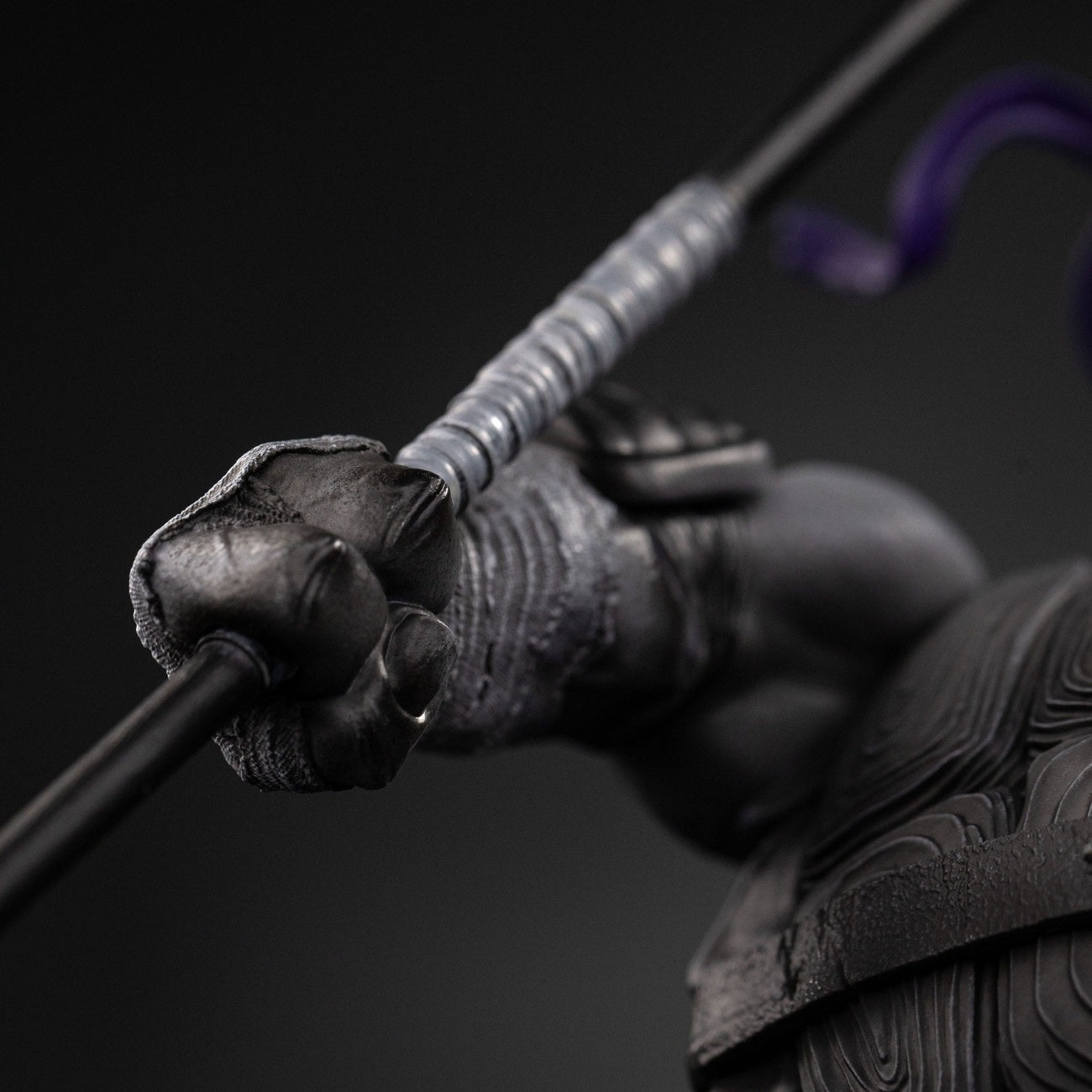 Zdjęcie produktu Teenage Mutant Ninja Turtles Figurka Art Scale 1/10 Donatello Wersja Czarnobiała 26 cm heo exclusive