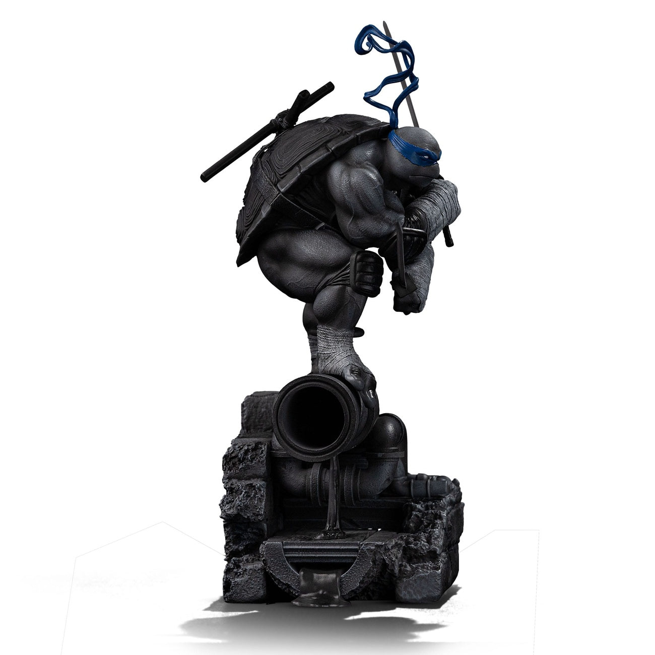 Zdjęcie produktu Teenage Mutant Ninja Turtles Figura Art Scale 1/10 Leonardo Wariant Czarny i Biały 26 cm heo exclusive