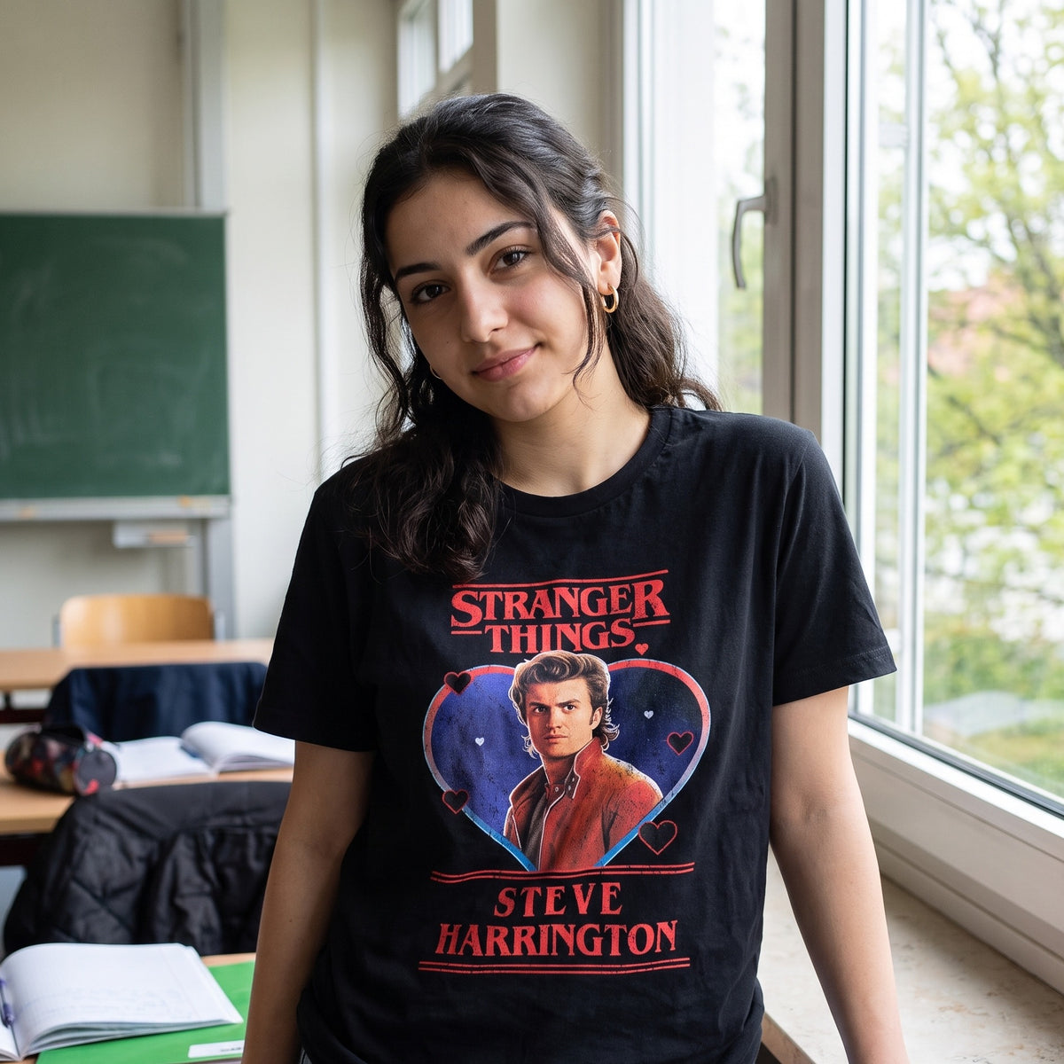 Zdjęcie produktu Stranger Things - Czarny T-shirt Steve Love