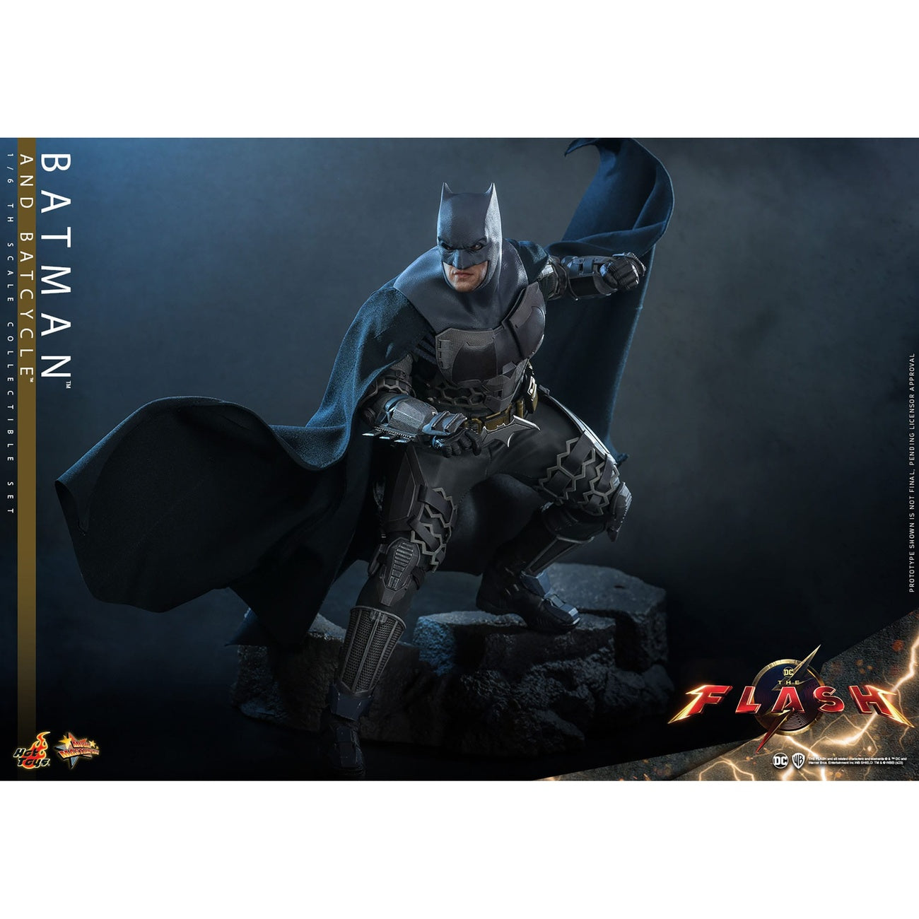 Product image The Flash Movie Masterpiece Action Figure with Vehicle 1/6 Batman & Batcycle Set 30 cm