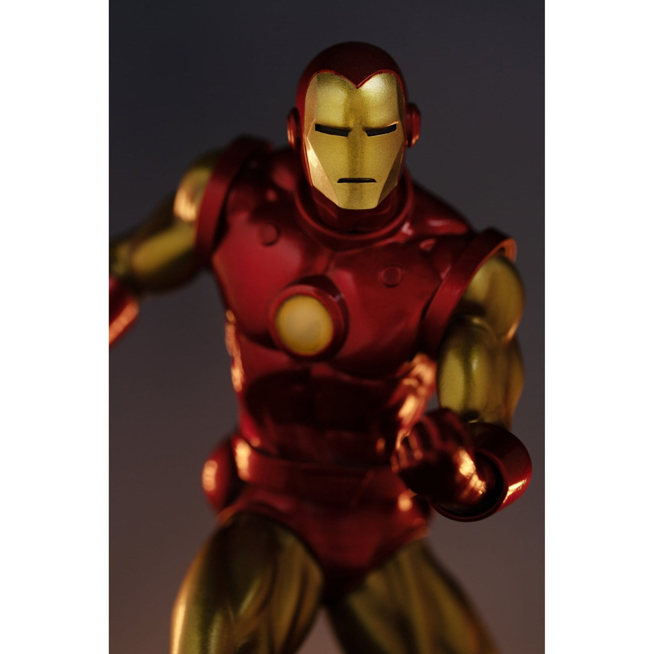 Zdjęcie produktu Marvel Figurka Art Scale 1/10 Iron Man (CCXP Exclusive 2025) 20 cm