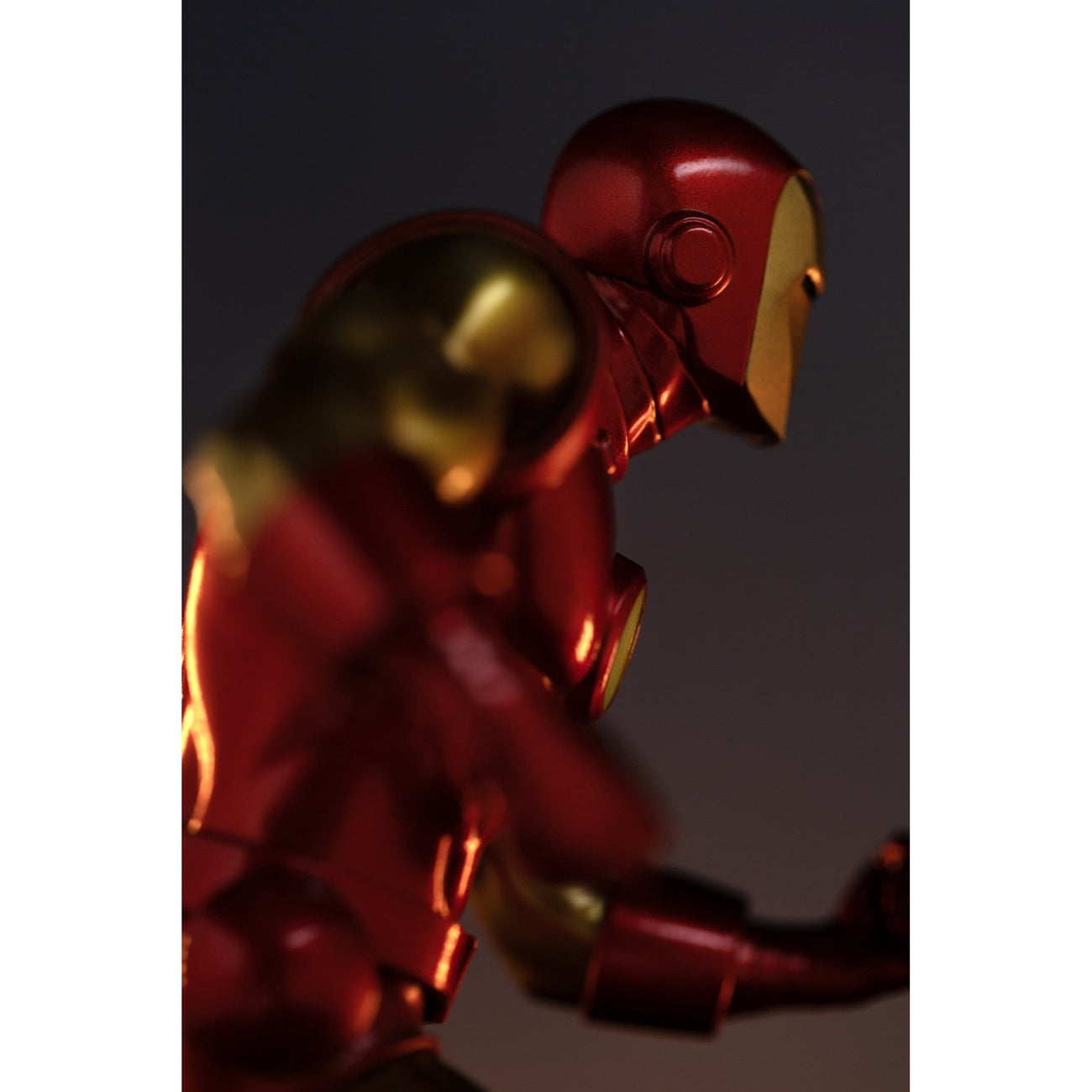Zdjęcie produktu Marvel Figurka Art Scale 1/10 Iron Man (CCXP Exclusive 2025) 20 cm