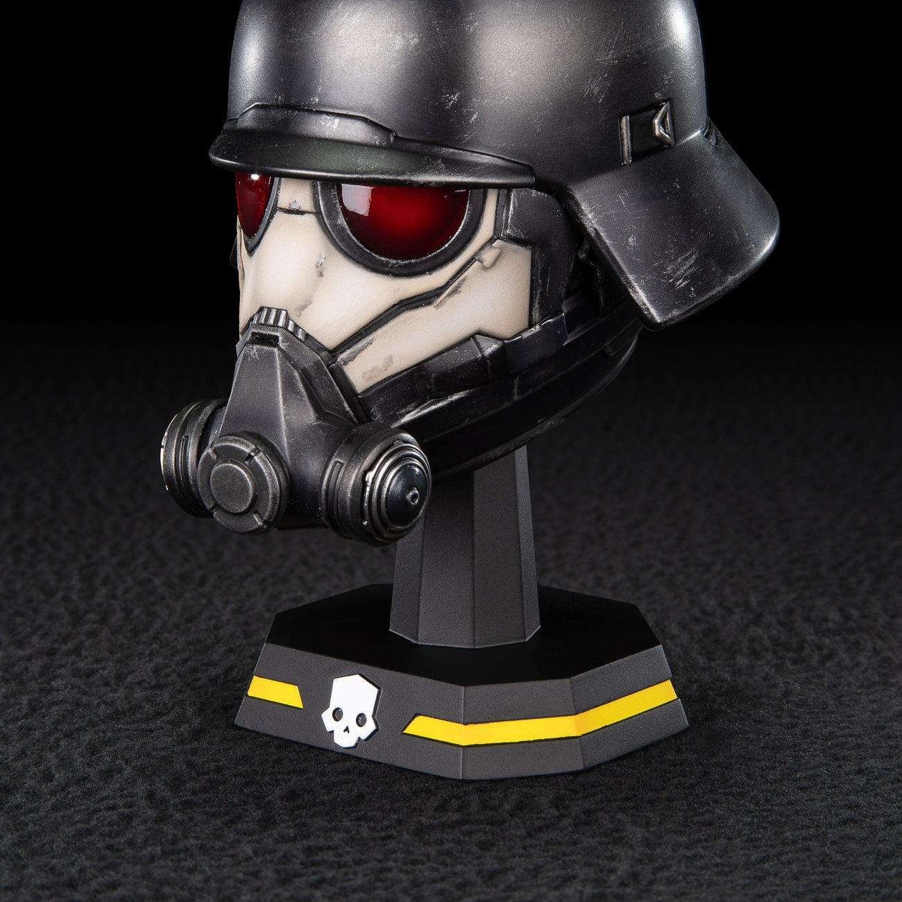 Product image Helldivers 2 Replica 1/4 Field Chemist Helmet 11 cm