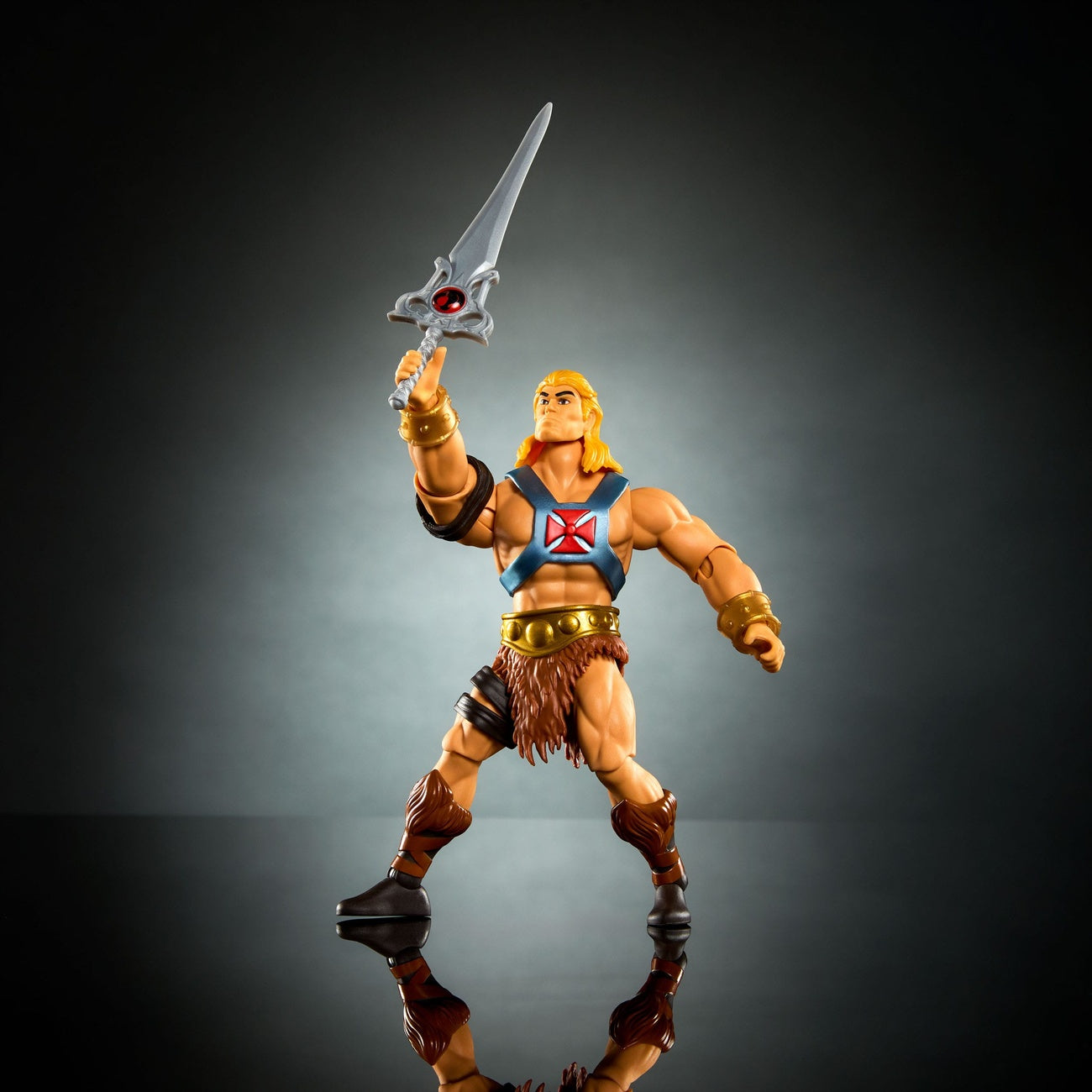 Zdjęcie produktu Masters of the Universe x ThunderCats figurka akcji He-Man 14 cm
