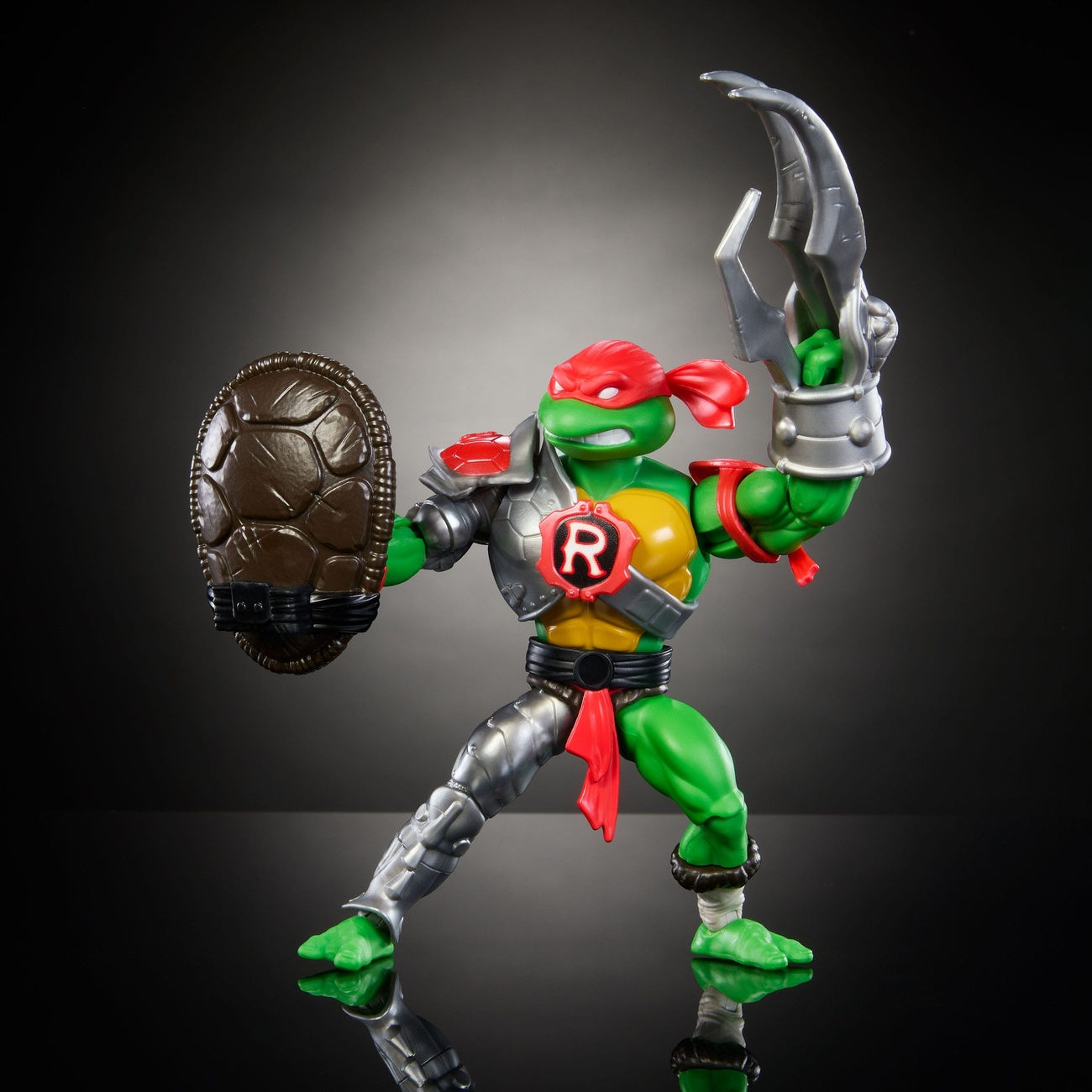 Zdjęcie produktu MOTU x TMNT: Turtles of Grayskull figurka akcji Raphael 14 cm