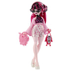 Zdjęcie produktu Monster High Skulltimate Secrets Lalka Destination: Gore-geous Oasis – Draculaura