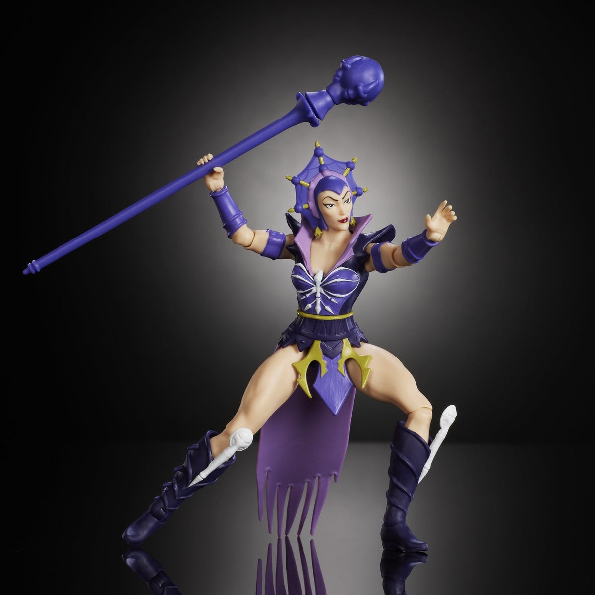 Product image Masters of the Universe Origins action figure Cartoon Collection: Evil-Lyn 14 cm