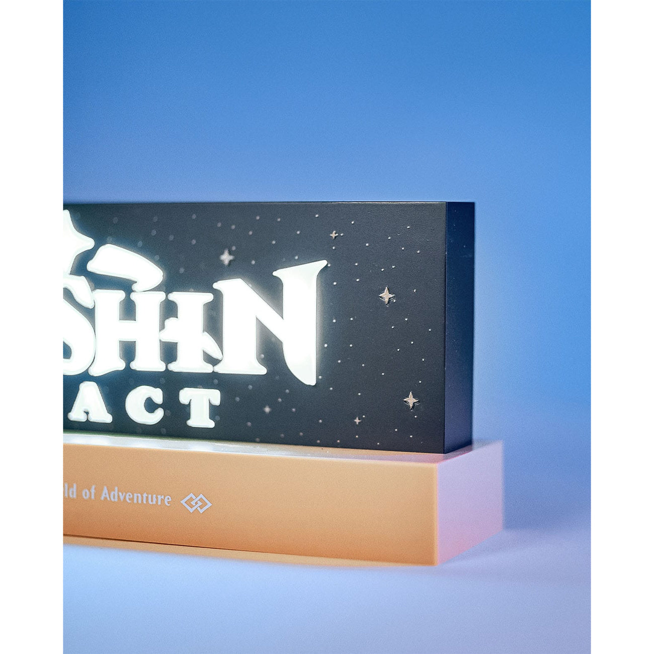 Zdjęcie produktu Genshin Impact Lampa LED Logo 22 cm